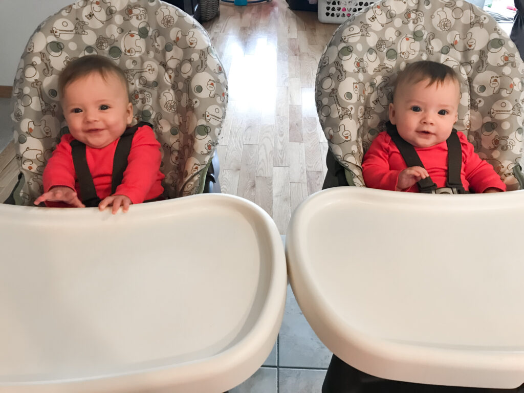 starting solids with twins, baby led weaning and purees